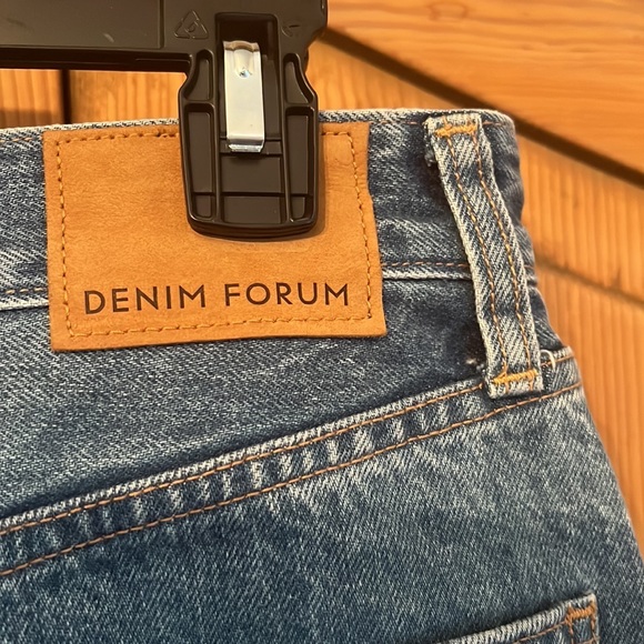 Denim Forum The Mia High Rise Curve 31L! Size 26 - Picture 13 of 15
